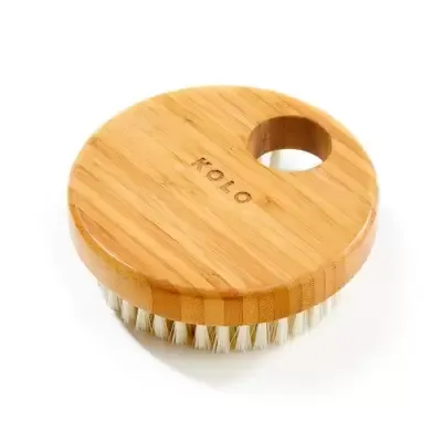 Массажная щетка для тела KOLO