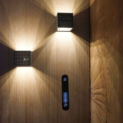 Песочные часы с термометром-гигрометром Licht-2000 FLIP в интерьере