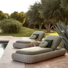 Шезлонг Manutti Kobo в цвете Pepper