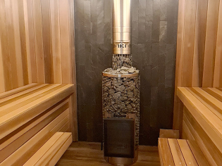Сауна из кедра с печью IKI